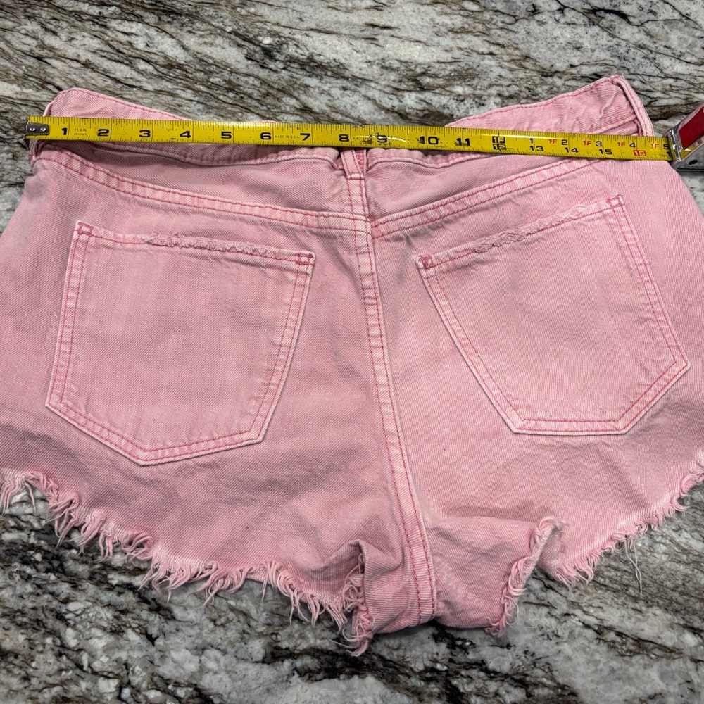 FREE PEOPLE We the Free Pink Button Fly Distressed Cutoff Shorts Size 31 - Picture 6 of 8